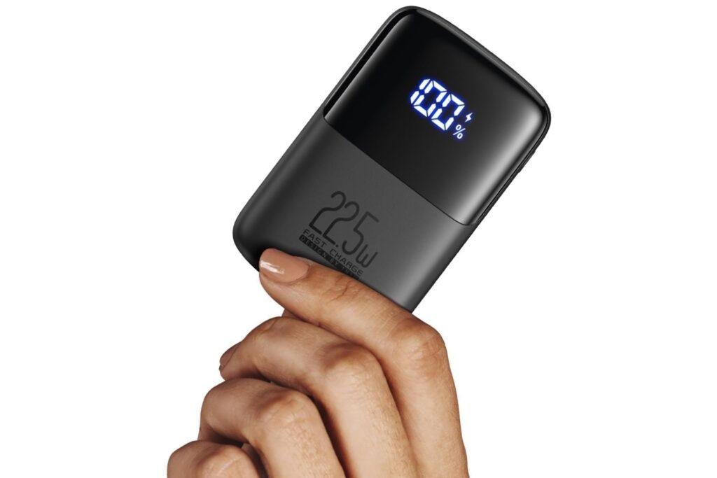 Best Portable Battery Charger for iPhone in 2026