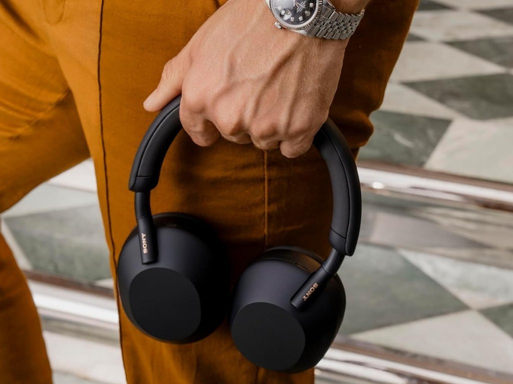 Best Noise-Cancelling Headphones